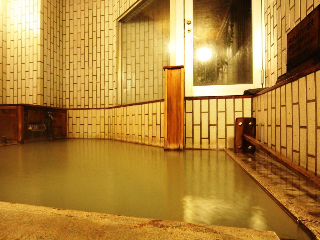 Honkan Gentaroya Hotel Nozawa Luaran gambar