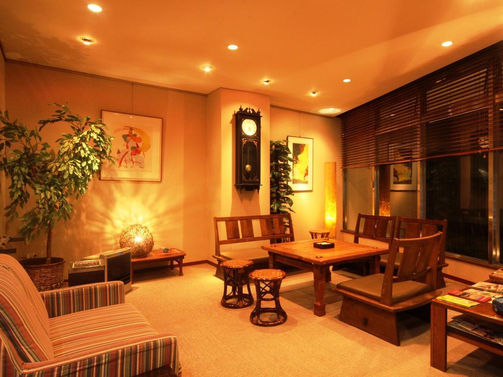 Honkan Gentaroya Hotel Nozawa Luaran gambar