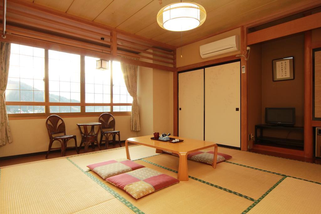 Honkan Gentaroya Hotel Nozawa Bilik gambar
