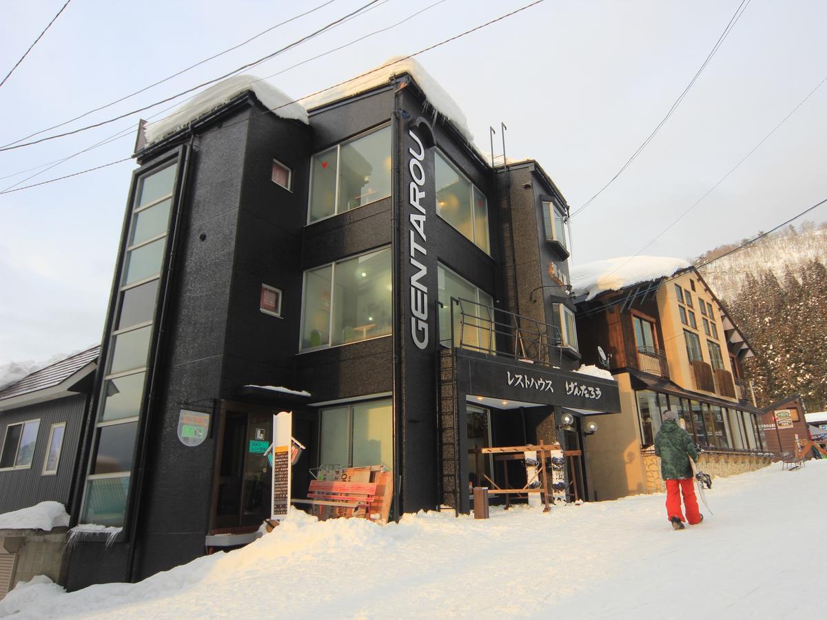 Honkan Gentaroya Hotel Nozawa Luaran gambar